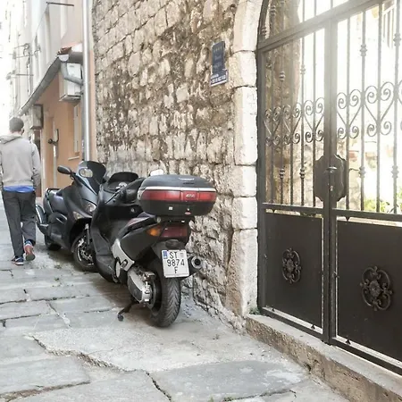 Διαμέρισμα Cozy Hidden Gem In The Old Town *